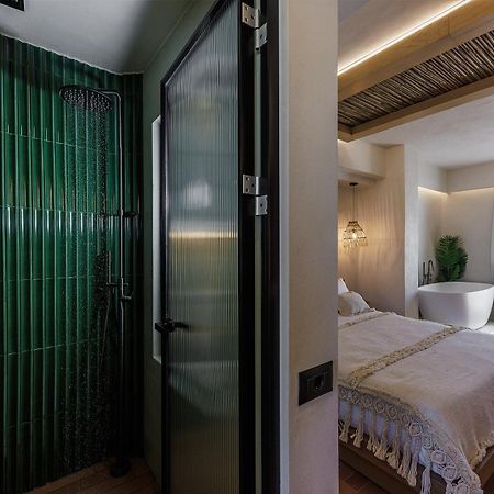 Aja Retreat Luxury Suites Kamári Exteriér fotografie